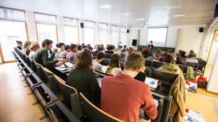 Studentenraad KU Leuven wil docentenevaluaties verplicht zien