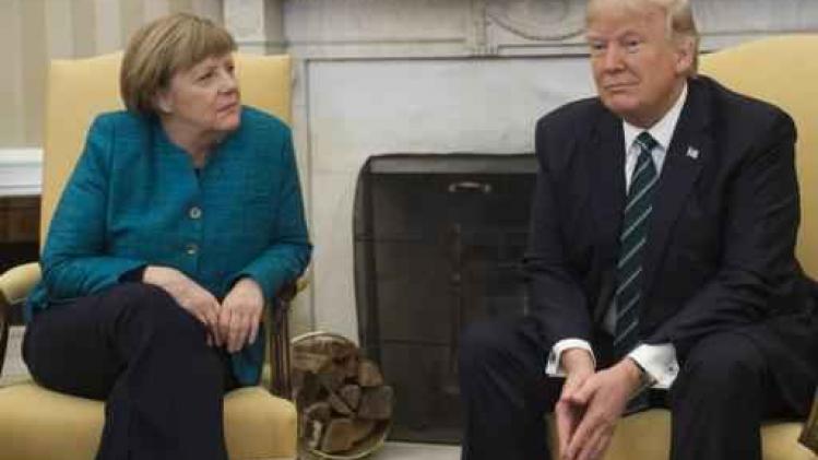 Trump hoorde vraag van Merkel om handdruk niet