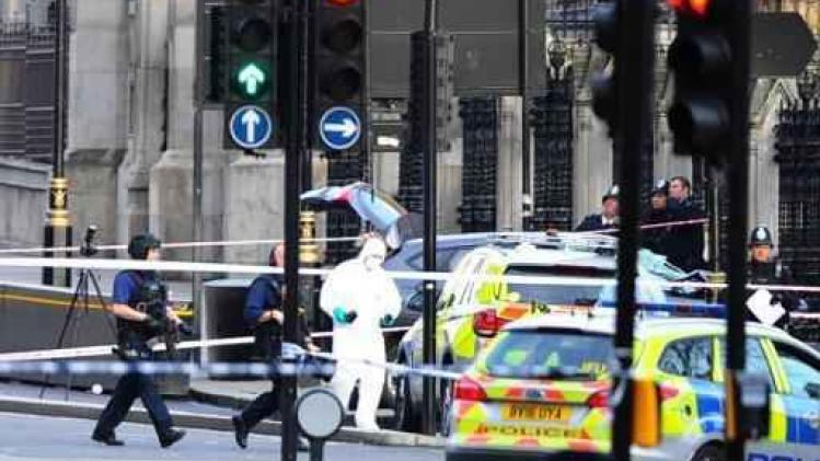 Aanslag Brits parlement: Neergestoken politieagent omgekomen