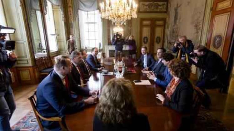 Nederlandse partijen mikken op nieuwe regering voor de zomer