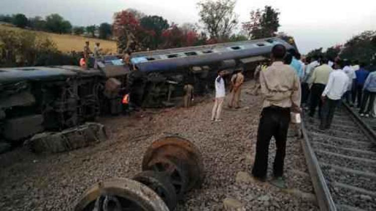Vijftig gewonden bij treinontsporing in India