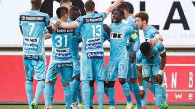 Jupiler Pro League - Tien Gentenaars dienen Club Brugge meteen een nederlaag toe