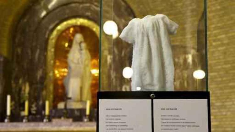 Standbeeld voor slachtoffers seksueel misbruik onthuld in basiliek van Koekelberg