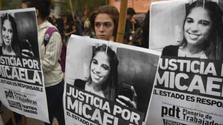 Duizenden Argentijnen wonen begrafenis van vermoorde vrouw bij