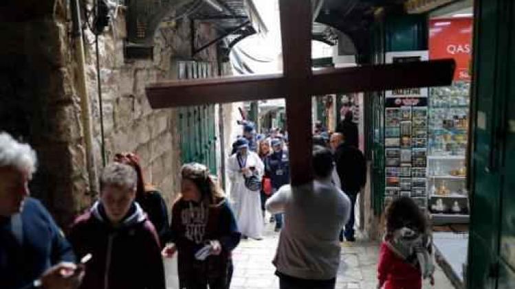 Pelgrims van over hele wereld verzamelen in Jeruzalem voor Goede Vrijdag