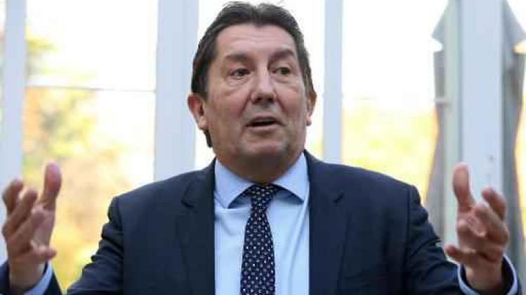 Minister Homans onderzoekt strafklacht tegen Limburgse gouverneur