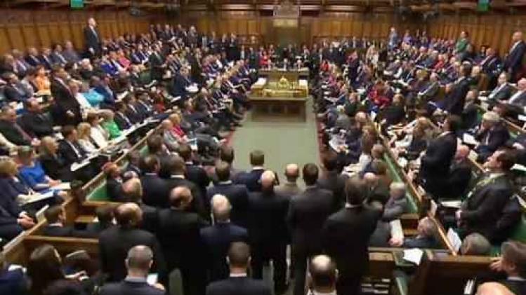 Brits parlement stemt over vervroegde verkiezingen