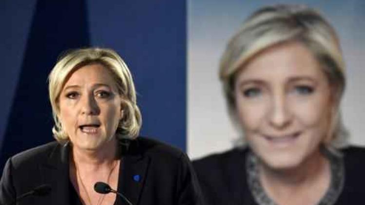 Extreemrechtse presidentskandidate Le Pen gewaagt van "assymetrische oorlog"