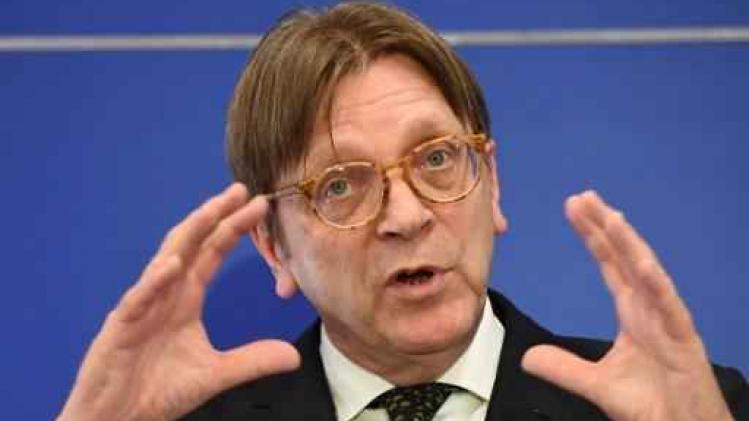 Franse presidentsverkiezingen - Verhofstadt tevreden met Macron