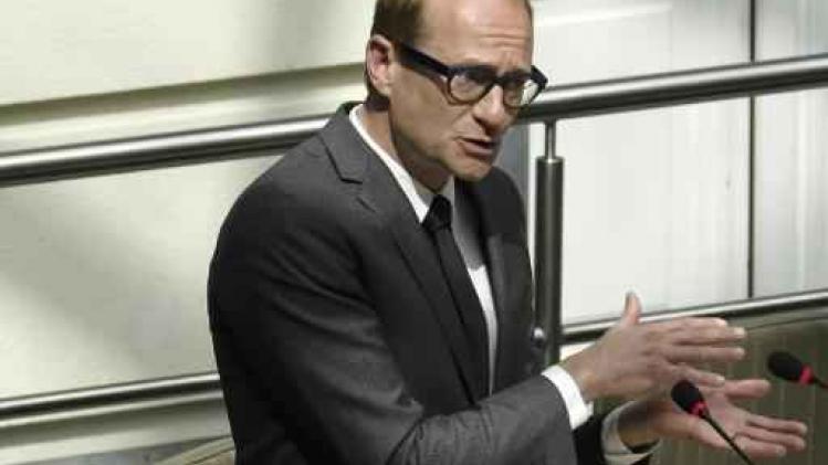 Minister Weyts huldigt eerste erkende logies