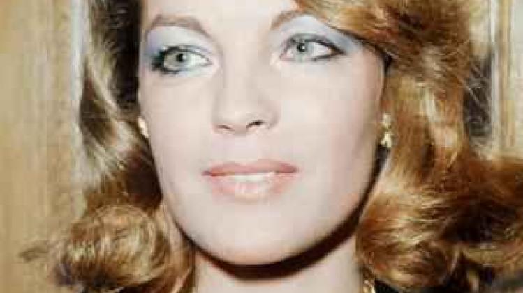 Graf van Romy Schneider bij Parijs onteerd