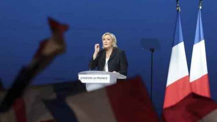 Franse presidentsverkiezingen - Le Pen noemt plagiaat toespraak Fillon "knipoog" naar zijn aanhangers