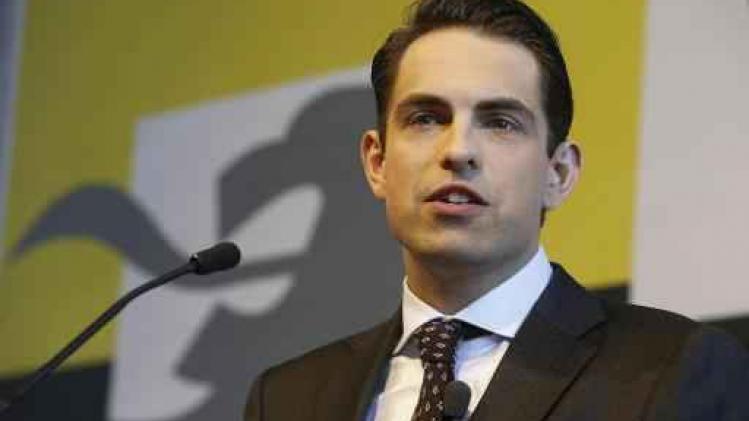 Tom Van Grieken in opstand tegen de elites