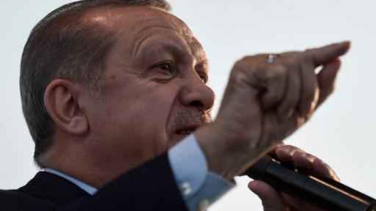 Meerderheidspartijen willen Turks referendum over doodstraf verbieden