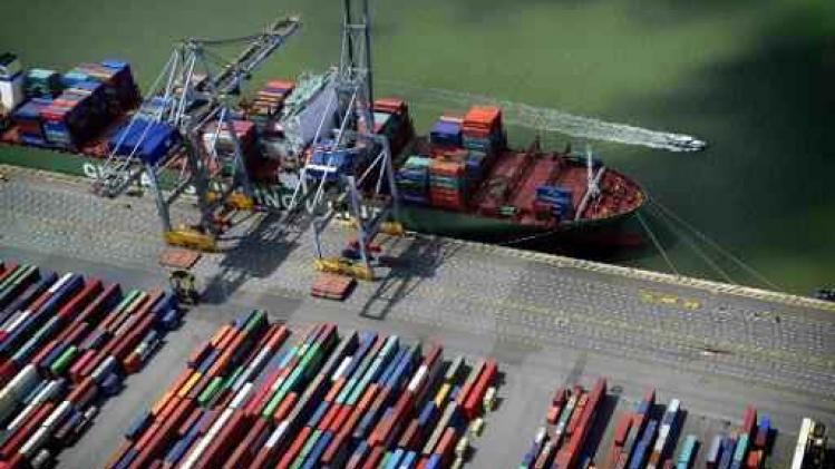 Antwerpse haven verliest twee grote containerlijndiensten