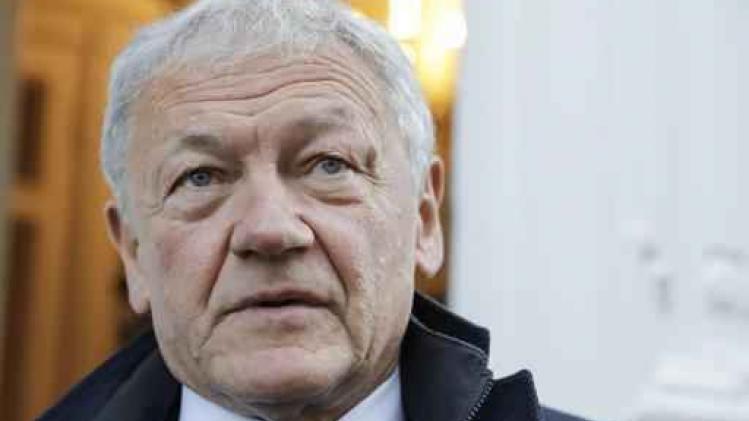 Bellot lapt afspraken aan zijn laars