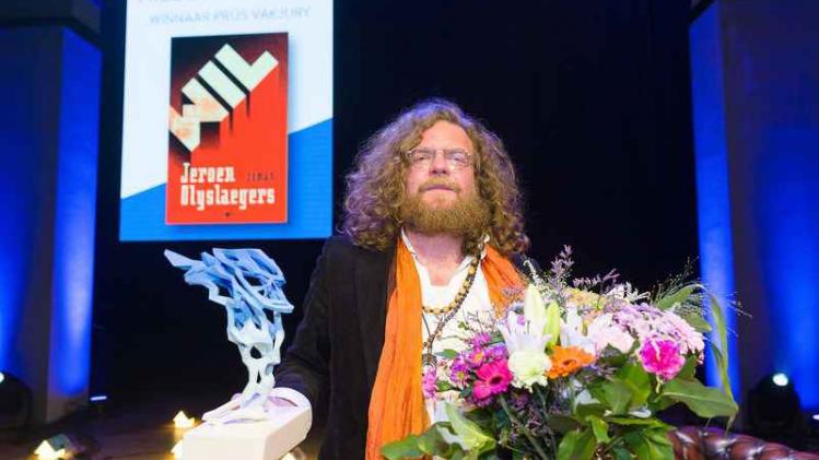 Jeroen Olyslaegers wint Fintro Literatuurprijzen met 'Wil'