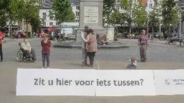 Deze nieuwe campagne heeft het op vooroordelen gemunt