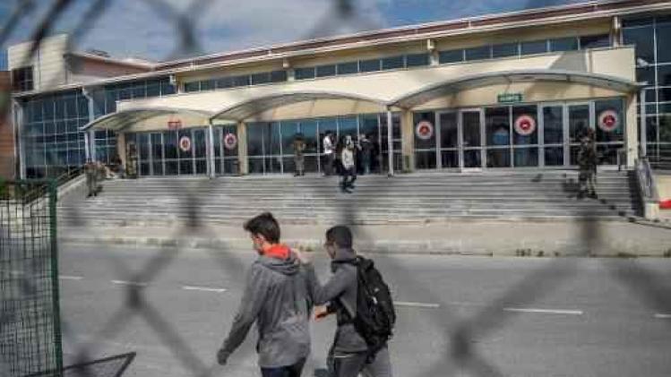 Tien maanden later zitten 50.000 verdachten in cel