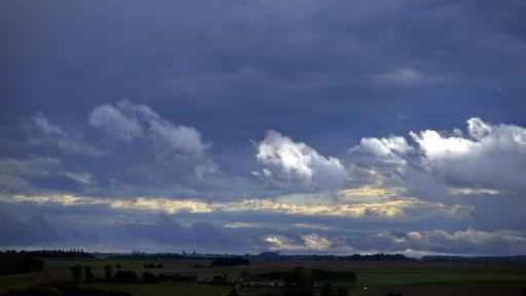 Weerbericht - Minder warm met wolken en kans op regen