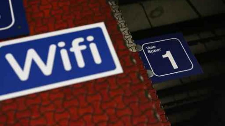 Rond jaarwisseling operator kiezen voor wifi in treinstations