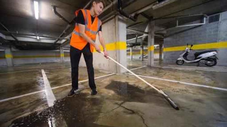 Vakantiejobs uitsluitend geven aan familie van personeel mag niet