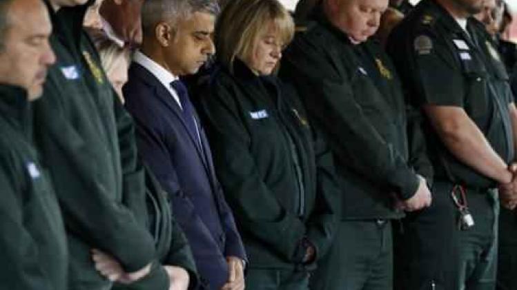 Britten houden één minuut stilte voor aanslag in Londen