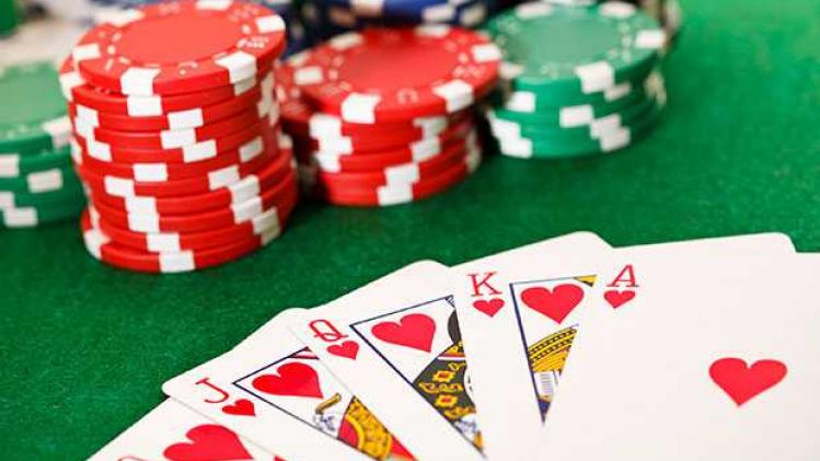 Poker_cards_and_chips