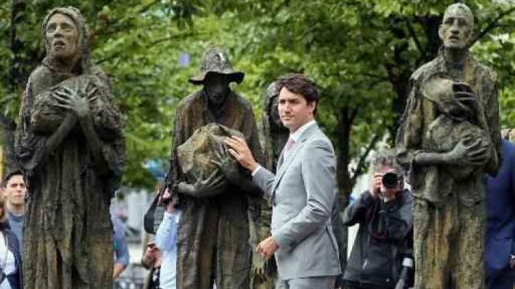 G20 in Hamburg - Duitse politie drijft manifestanten uit elkaar