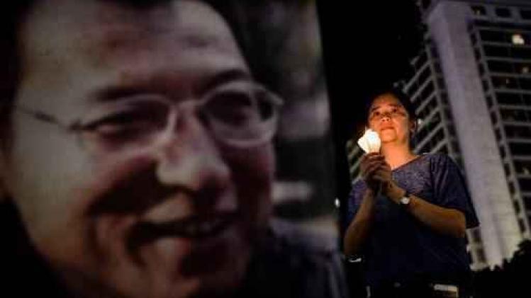China nodigt buitenlandse artsen uit aan ziekbed van Liu Xiaobo