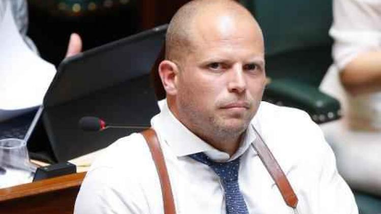 Francken: "Gaan geen economische migranten binnenvliegen. Is geen draagvlak voor"