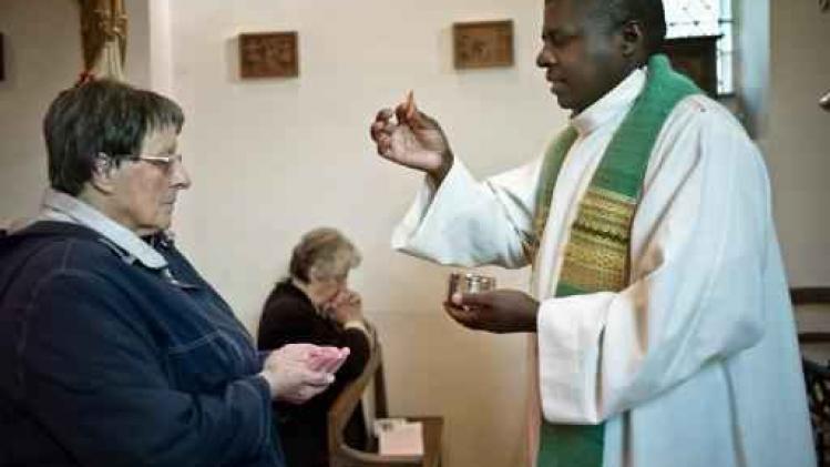 Vaticaan verwerpt glutenvrije hosties maar aanvaardt ggo's