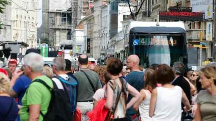 Nieuw mengsel om ongebruikte tramsporen op te vullen moet Gent fietsveiliger maken