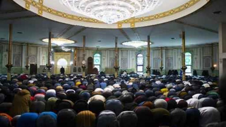 Onderzoekscommissie aanslagen - Commissie onderzoekt piste om Grote Moskee bij Moslimexecutieve onder te brengen