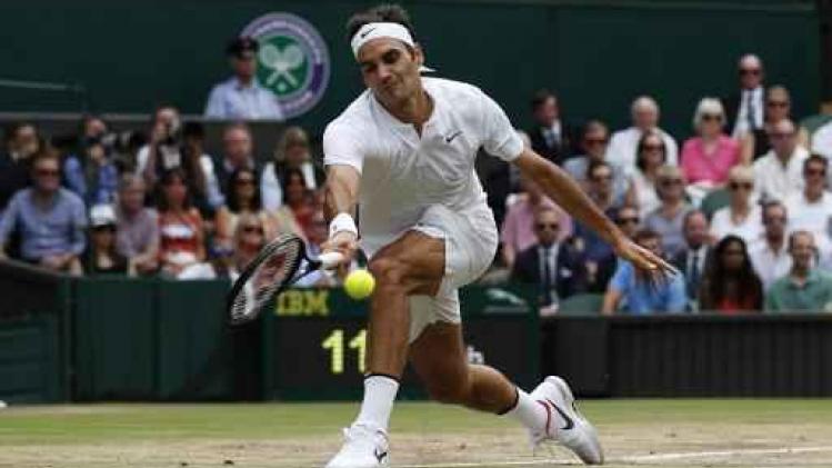 Federer heeft weinig moeite met Cilic en verovert Wimbledon-record