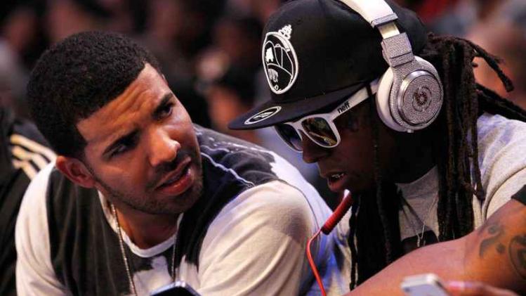 Drake heeft een tatoeage laten zetten van zijn mentor Lil Wayne
