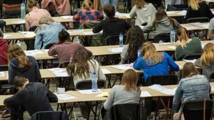 Auditeur Raad van State verwerpt beroep studentenverenigingen tegen quotaregeling