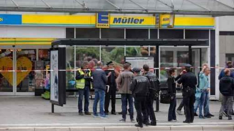 Een dode en vier gewonden bij mesaanval in Hamburg