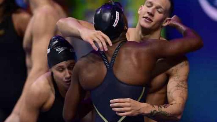 WK zwemmen - Verenigde Staten winnen 4x100 vrije slag gemengd in nieuw wereldrecord