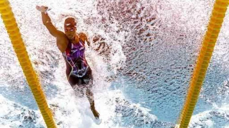 WK zwemmen - Amerikaanse vrouwen pakken goud op 4x100 meter wisselslag in nieuw wereldrecord