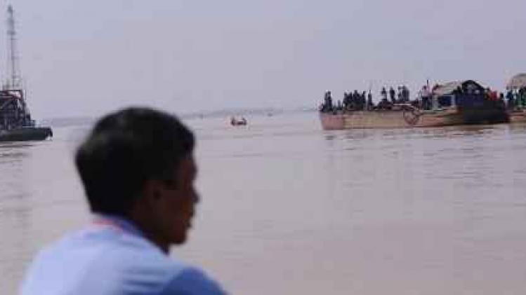 Minstens acht doden na overstromingen in Vietnam