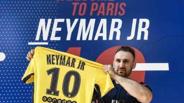 Ligue 1 - PSG verkocht op één dag tijd al meer dan 10.000 truitjes van Neymar