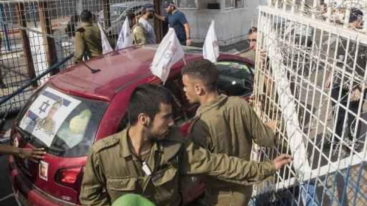 Wegens doodslag veroordeelde Israëlische soldaat begint aan straf