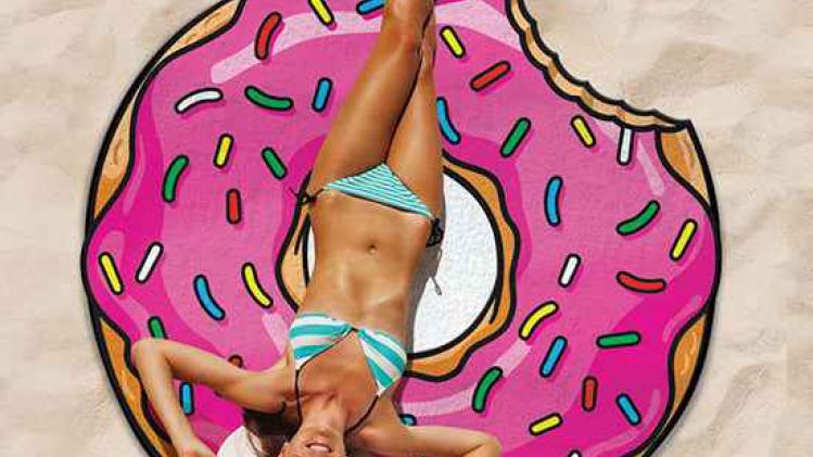 Donut_Blanket_Action_RGB