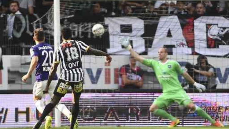 Jupiler Pro League - Charleroi klopt mak Anderlecht en blijft mee op kop