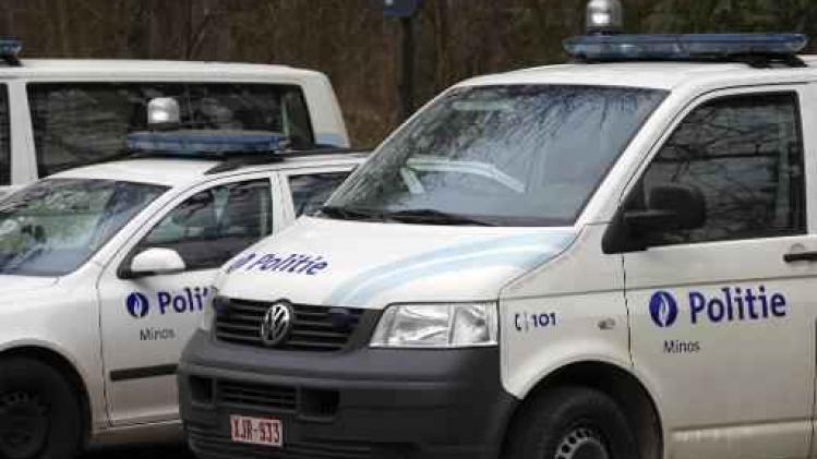 Twee twintigers zwaargewond na vermoedelijke straatrace in Boechout