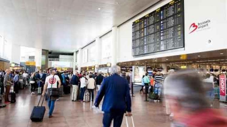 Spontane staking stuurt bagageafhandeling in het honderd op Brussels Airport