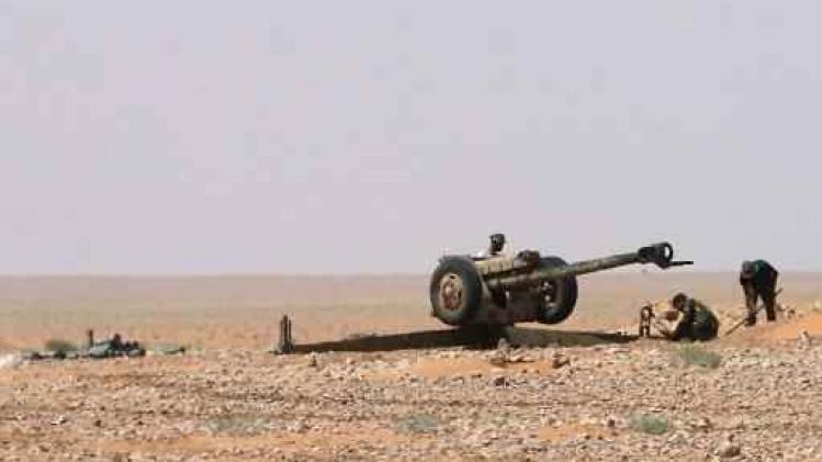 Syrisch leger doorbreekt belegering van Deir ez-Zor door IS