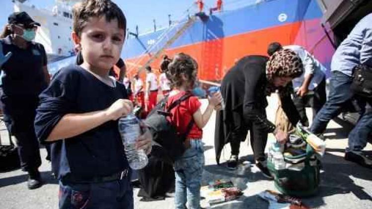Vluchtelingencrisis - Griekse kustwacht redt 70 migranten voor kust van Kreta