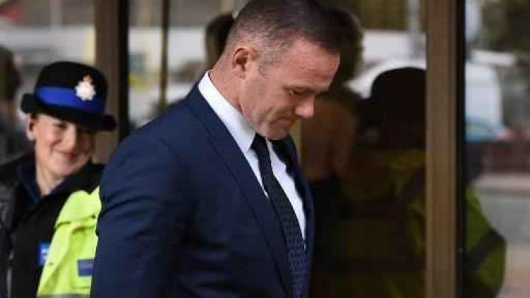 Rooney krijgt werkstraf en rijverbod na rijden onder invloed
